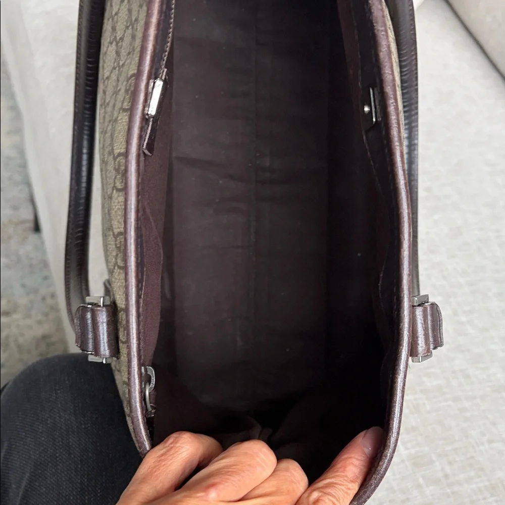 Gucci Beige Monogram Canvas Tote with Dark Brown Leather Accent - Picture 6 of 7